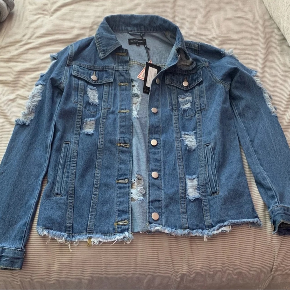 PrettyLittleThing oversized denim jacket